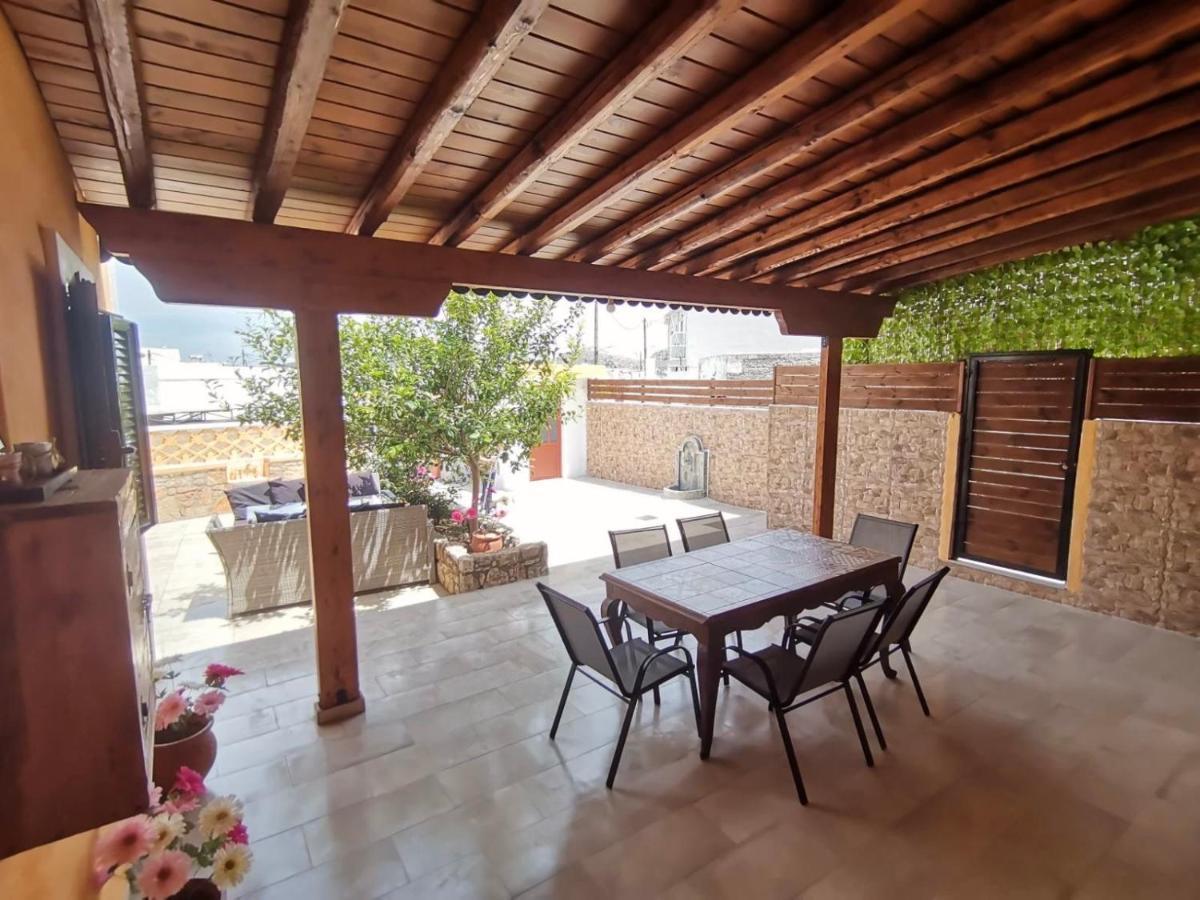 Archangelos Family House Exterior photo